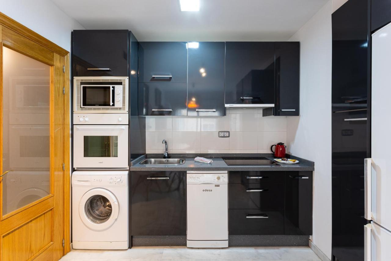 Holidays2Malaga Carrera Capuchinos Free Parking Aircon Downtown Eksteriør billede